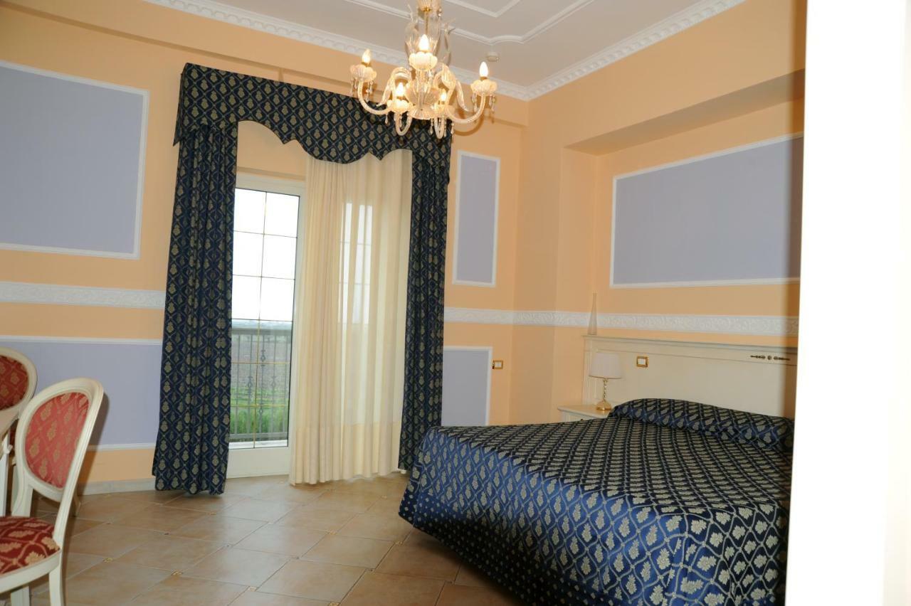 Hotel Villa Santa Maria Виллапьяна Экстерьер фото